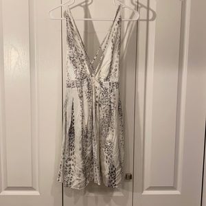 Oh My Love strappy snakeskin print mini dress white/grey/black size S